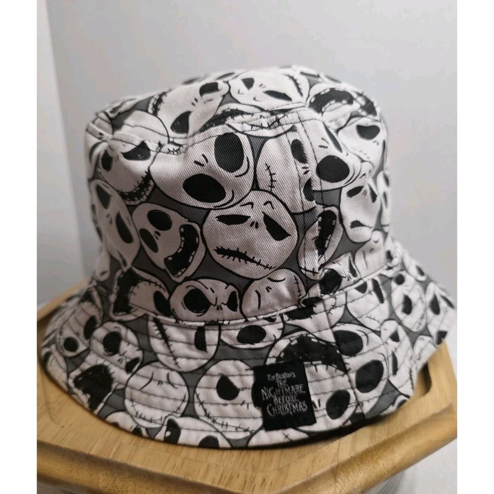 DISNEY PARKS NIGHTMARE BEFORE CHRISTMAS ADULT BUCKET HAT NEW 2020 "NWT"